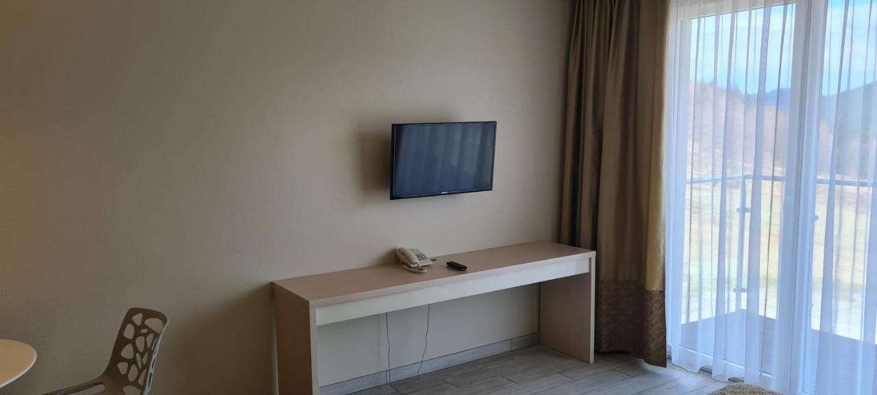 Apartamenty Czarna Gora S8 Шенна Екстериор снимка